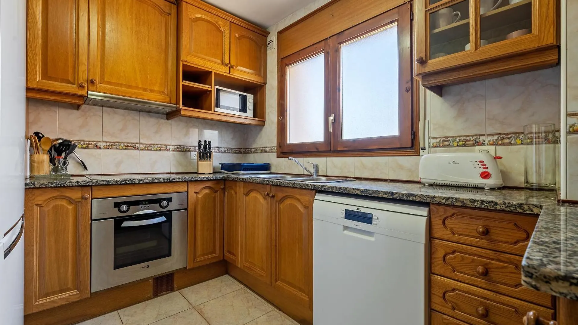 Hauzify I Casa Marinada Villa Palamos Holiday home